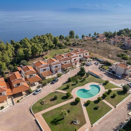 Petra Villa Afytos Bagian luar foto