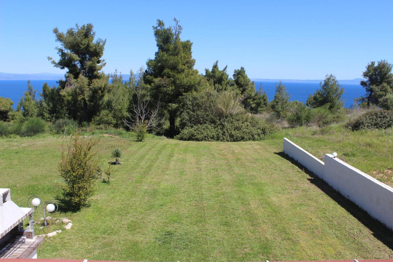 Petra Villa Afytos Bagian luar foto