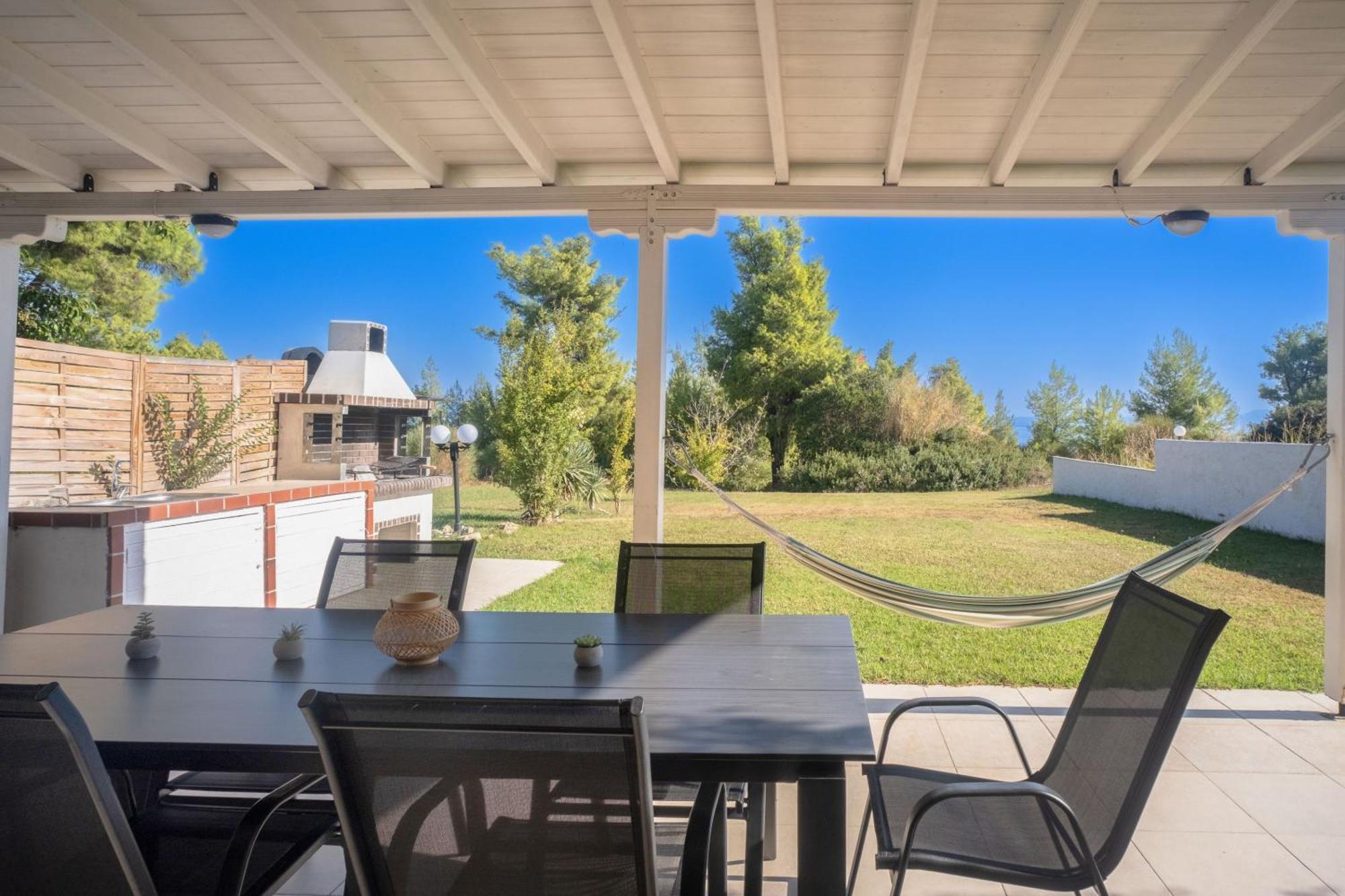Petra Villa Afytos Bagian luar foto