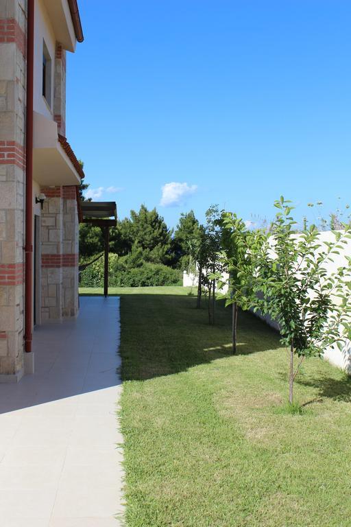Petra Villa Afytos Bagian luar foto