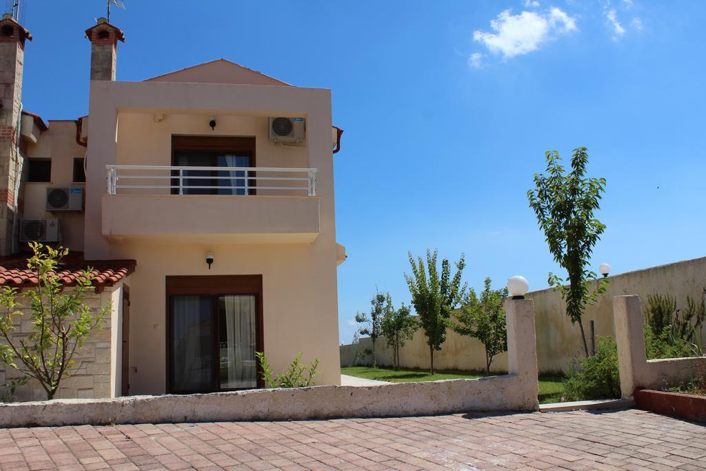 Petra Villa Afytos Bagian luar foto